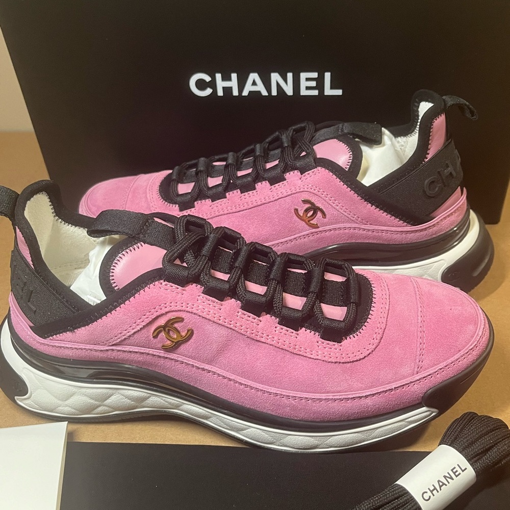 Authentic Chanel Calfskin Suede nylon grosgrain CC sneakers size 36.5